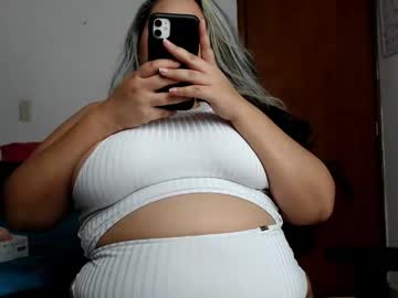 Thina_9212 Chaturbate stream image from January 27, 2025