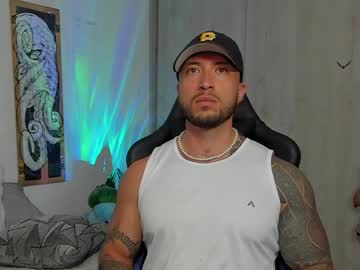 Dave_Max93 Chaturbate stream image from January 27, 2025