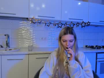 Fancyemily Chaturbate stream image from January 27, 2025
