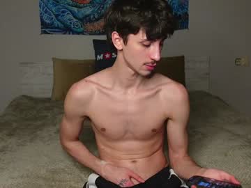 Oliver_Baker Chaturbate stream image from January 27, 2025