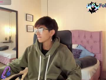 Valery_Vacarelli Chaturbate stream image from January 27, 2025