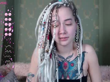 Anuskatz Chaturbate stream image from January 27, 2025