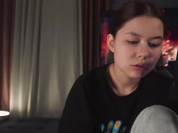 Cussi_Doll Chaturbate stream image from January 27, 2025