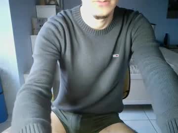 French_666999 Chaturbate stream image from January 27, 2025