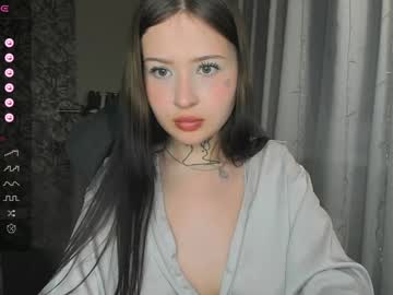 Lonalye Chaturbate stream image from January 27, 2025