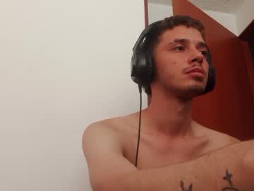 Aquilesnazoa Chaturbate stream image from January 27, 2025