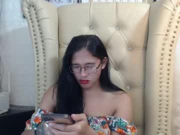 Snowmonxx Chaturbate stream image from January 27, 2025