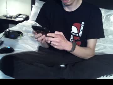 Steve951995 Chaturbate stream image from January 27, 2025