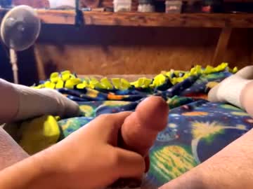Chasepeewee2 Chaturbate stream image from January 27, 2025