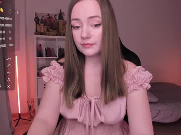 Lil_Happiness Chaturbate stream image from January 27, 2025