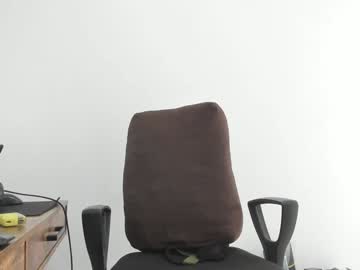Matheusbeard2 Chaturbate stream image from January 27, 2025