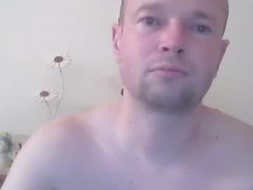 Nick1990b Chaturbate stream image from January 27, 2025