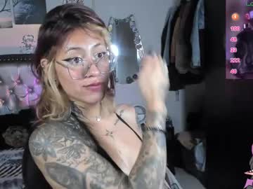 Succubus_Girl_ Chaturbate stream image from January 27, 2025