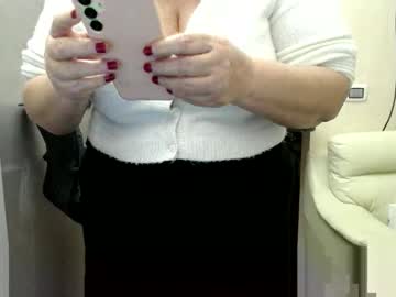 Sutralove Chaturbate stream image from January 27, 2025
