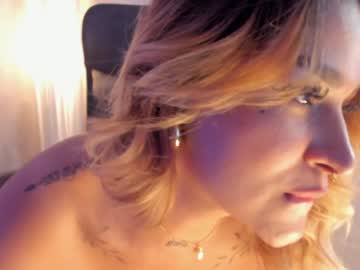Cyntia_Adams Chaturbate stream image from January 27, 2025