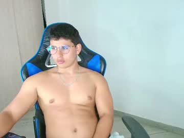 Dantraxx Chaturbate stream image from January 27, 2025