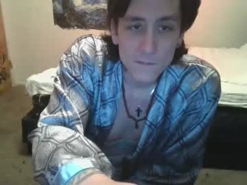 Dylanjowelch Chaturbate stream image from January 27, 2025