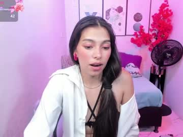 Chloe_Andrewss Chaturbate stream image from January 27, 2025