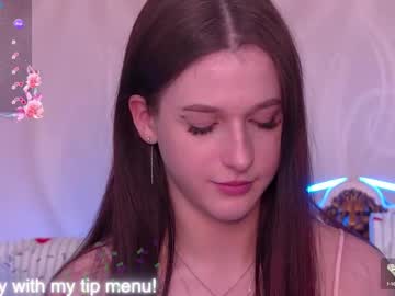 Lollavos Chaturbate stream image from January 27, 2025