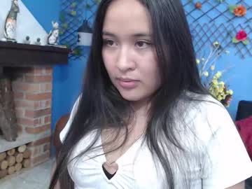 Mischarlotee Chaturbate stream image from January 27, 2025