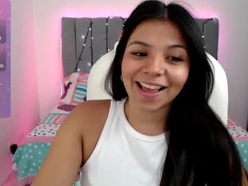Sumermoore Chaturbate stream image from January 27, 2025