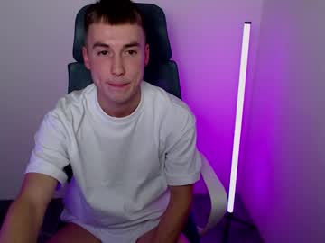 Aaron4ru Chaturbate stream image from January 27, 2025