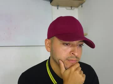 Nursedancer Chaturbate stream image from January 27, 2025