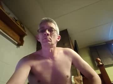 Papasmurf4u81 Chaturbate stream image from January 27, 2025