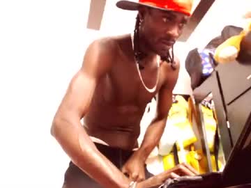 Phillipp_Hott Chaturbate stream image from January 27, 2025