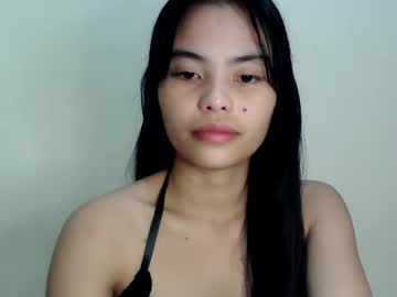 Urprettydoll Chaturbate stream image from January 27, 2025