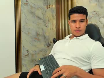 Alan_Stone21 Chaturbate stream image from January 27, 2025