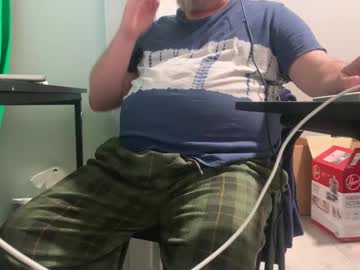 Allergictochat Chaturbate stream image from January 27, 2025