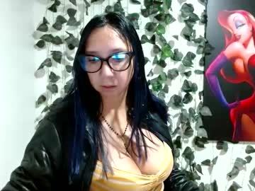 Hotbrenda1 Chaturbate stream image from January 27, 2025