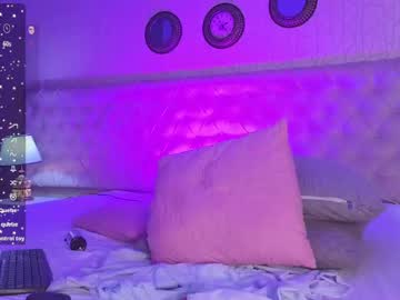 Kasey___ Chaturbate stream image from January 27, 2025