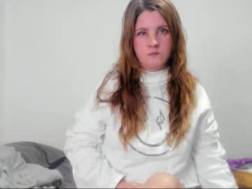 Alaia_Diamond Chaturbate stream image from January 28, 2025