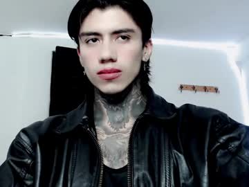 Chriss_Opp Chaturbate stream image from January 28, 2025