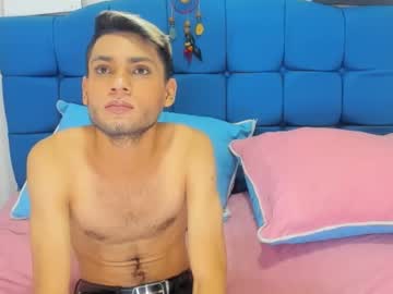 Howard_Hart Chaturbate stream image from January 28, 2025