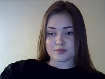 Shynesssi Chaturbate stream image from January 28, 2025