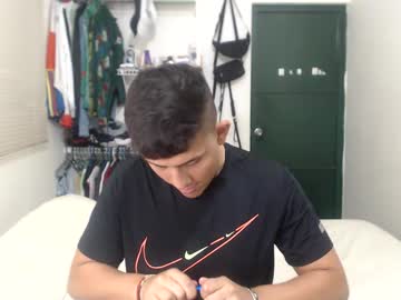 Stivmike01 Chaturbate stream image from January 28, 2025