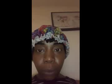 Houstonhottielou Chaturbate stream image from January 28, 2025