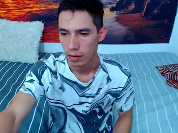 Alicia_And_Brandon Chaturbate stream image from January 28, 2025