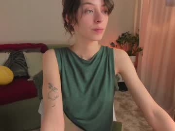 Cassisland Chaturbate stream image from January 28, 2025