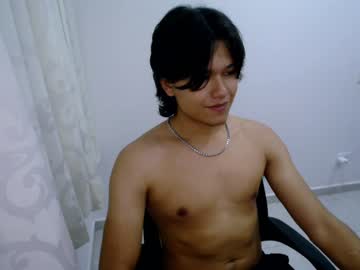 Haru_Boi Chaturbate stream image from January 28, 2025