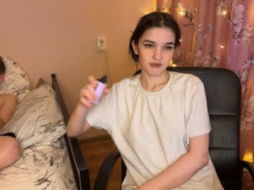 Oliverchi Chaturbate stream image from January 28, 2025
