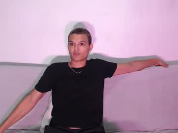 Ryanandrosse Chaturbate stream image from January 28, 2025