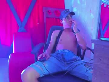 Jhonny_Latinboy Chaturbate stream image from January 28, 2025