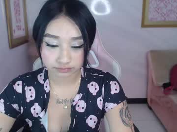 Kitty_Moon_V Chaturbate stream image from January 28, 2025