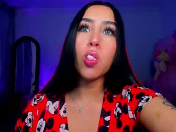 Sara_Stone03 Chaturbate stream image from January 28, 2025