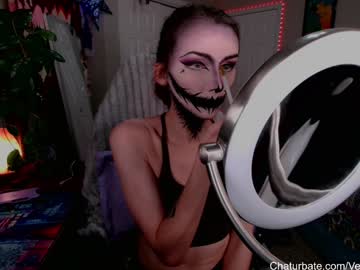 Veeweatherbee Chaturbate stream image from January 28, 2025