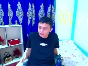 Asian_Pakboi Chaturbate stream image from January 28, 2025